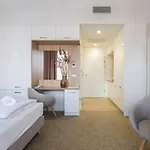 Molo Park Aparthotel