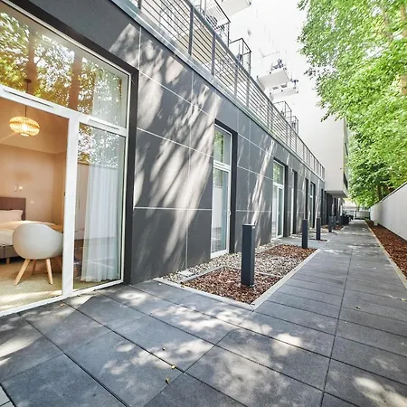 Molo Park アパートホテル