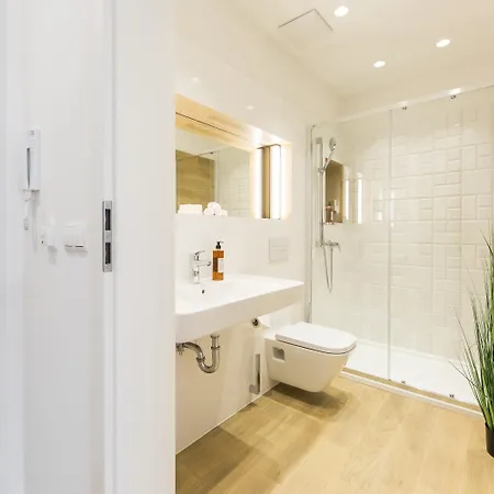 Molo Park Апарт-отель Мельно