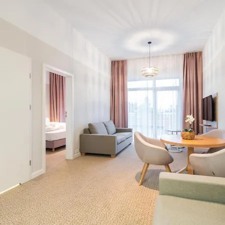 Aparthotel Molo Park 4*